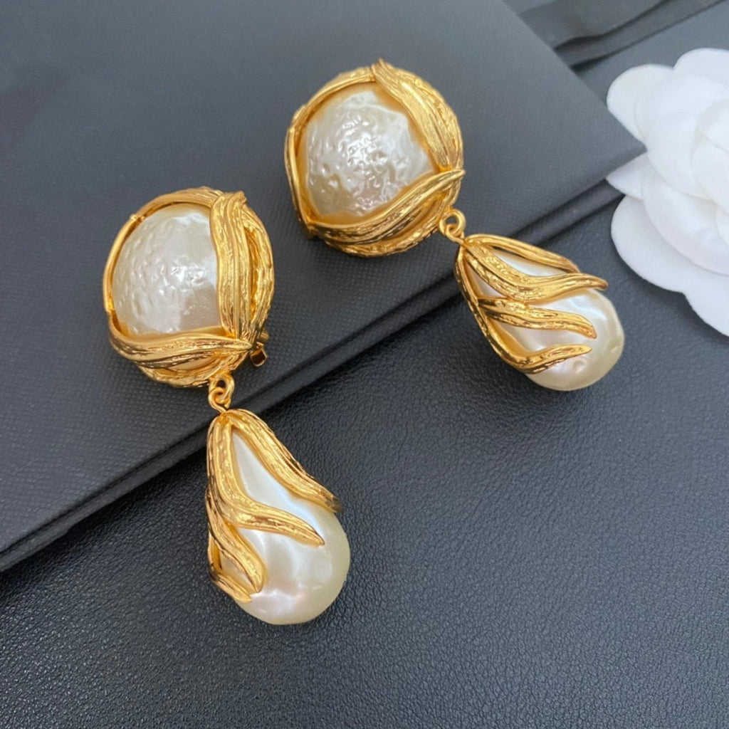 Light Luxury Water Drop Earrings